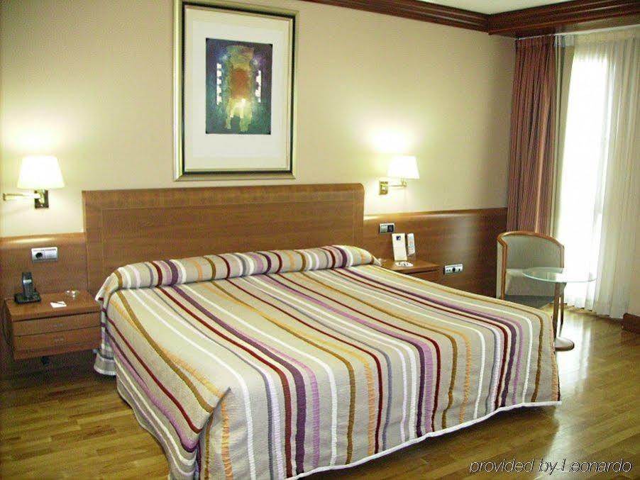 Hotel Amadeus Valladolid Chambre photo